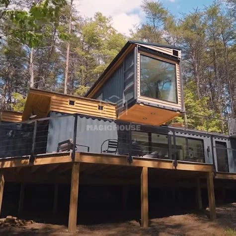 Khách sạn container ba tầng sang trọng